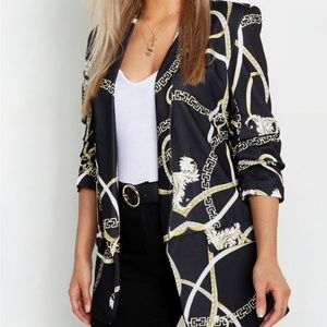 BooHoo PLUS CHAIN PRINT RUCHED SLEEVE BLAZER